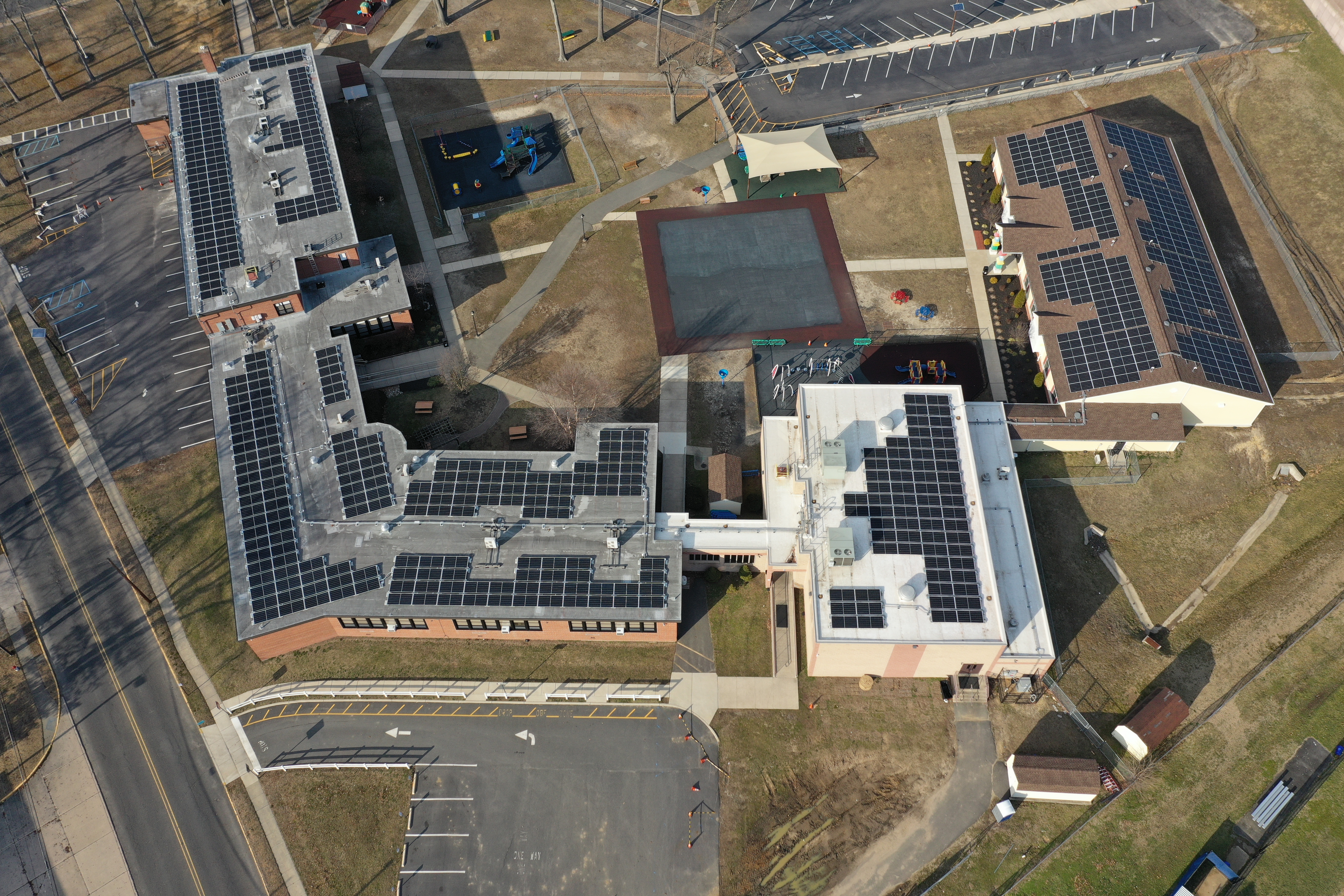 <strong><h2>Bellmawr School District</h2></strong>730 kW dc