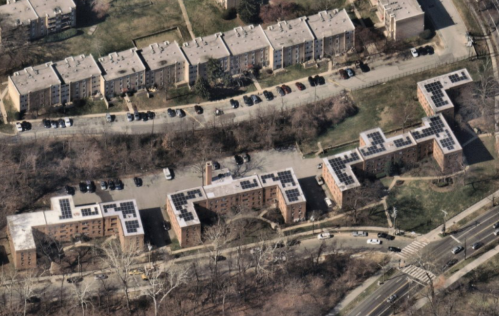 <strong><h2>Friendship Square Condo</h2></strong>143 kW dc