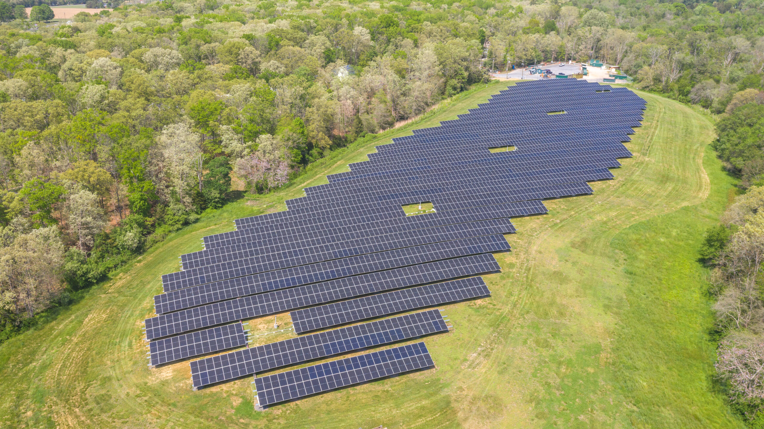 <strong><h2>Pittsgrove Landfill</h2></strong> 2 MW dc